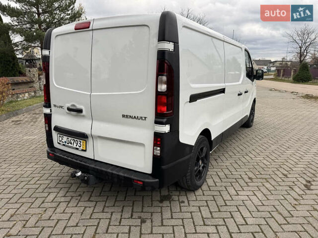 Белый Рено Трафик, объемом двигателя 2 л и пробегом 76 тыс. км за 17700 $, фото 8 на Automoto.ua