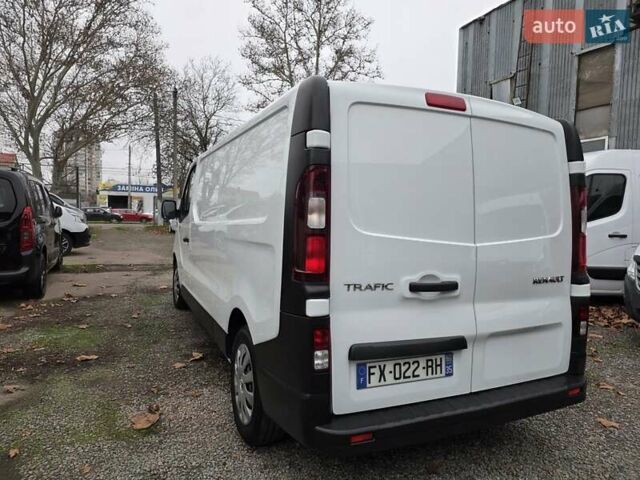 Белый Рено Трафик, объемом двигателя 2 л и пробегом 204 тыс. км за 18700 $, фото 11 на Automoto.ua