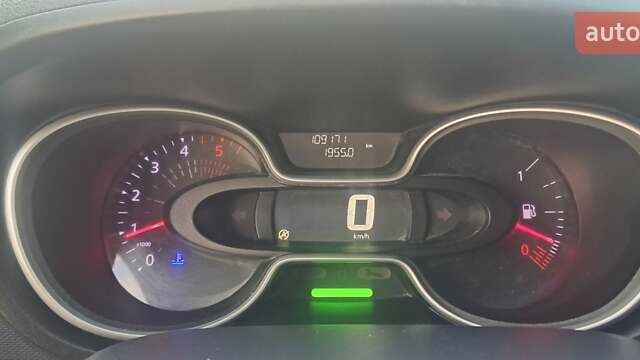 Білий Рено Трафік, об'ємом двигуна 2 л та пробігом 109 тис. км за 20500 $, фото 26 на Automoto.ua