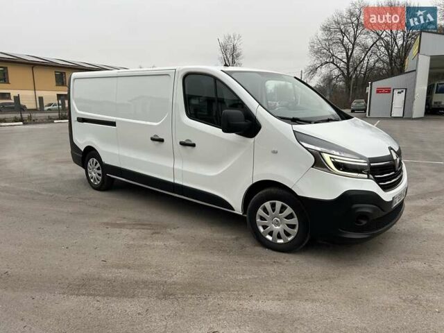 Белый Рено Трафик, объемом двигателя 2 л и пробегом 189 тыс. км за 17900 $, фото 6 на Automoto.ua