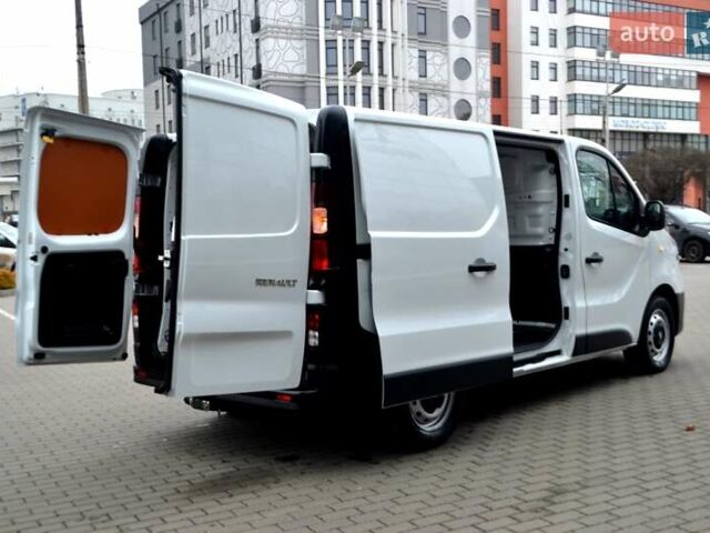 Белый Рено Трафик, объемом двигателя 2 л и пробегом 236 тыс. км за 16900 $, фото 141 на Automoto.ua