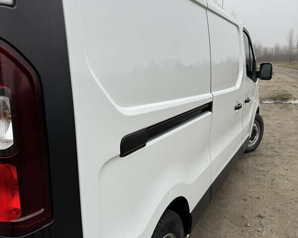 Білий Рено Трафік, об'ємом двигуна 2 л та пробігом 116 тис. км за 19450 $, фото 14 на Automoto.ua
