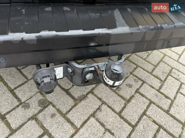 Белый Рено Трафик, объемом двигателя 2 л и пробегом 76 тыс. км за 17700 $, фото 28 на Automoto.ua