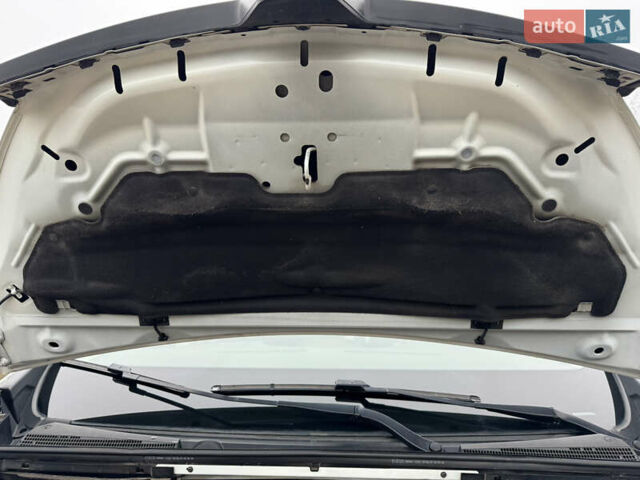 Білий Рено Трафік, об'ємом двигуна 2 л та пробігом 116 тис. км за 19450 $, фото 87 на Automoto.ua