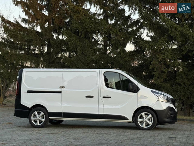 Белый Рено Трафик, объемом двигателя 2 л и пробегом 96 тыс. км за 19500 $, фото 7 на Automoto.ua