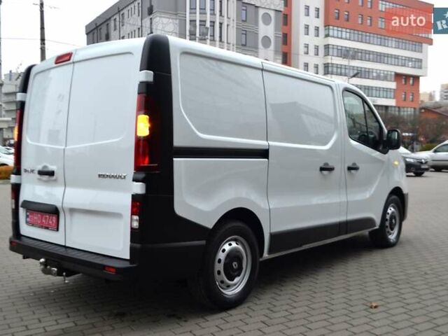 Белый Рено Трафик, объемом двигателя 2 л и пробегом 236 тыс. км за 16900 $, фото 64 на Automoto.ua