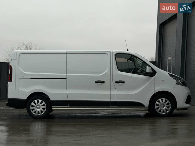 Белый Рено Трафик, объемом двигателя 2 л и пробегом 217 тыс. км за 18800 $, фото 46 на Automoto.ua