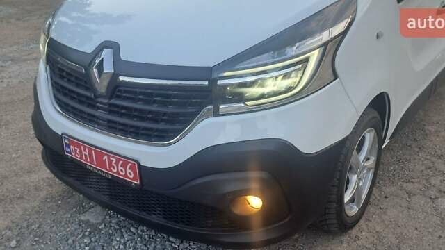 Білий Рено Трафік, об'ємом двигуна 2 л та пробігом 109 тис. км за 20500 $, фото 21 на Automoto.ua