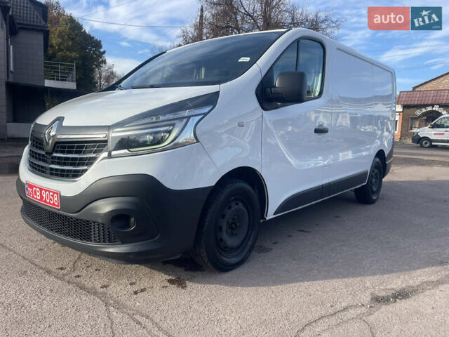 Белый Рено Трафик, объемом двигателя 2 л и пробегом 208 тыс. км за 14500 $, фото 6 на Automoto.ua