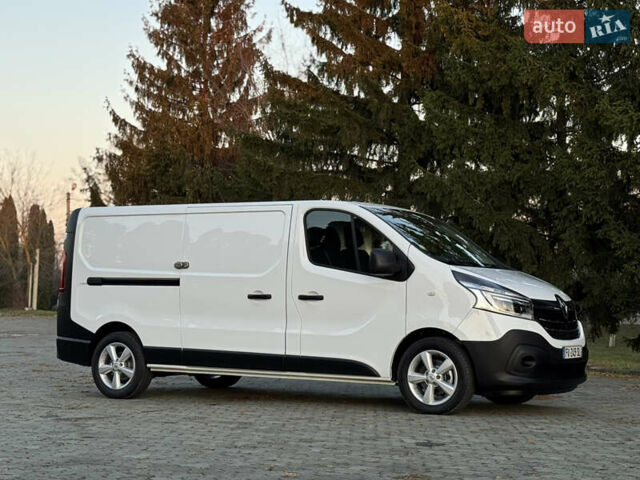 Белый Рено Трафик, объемом двигателя 2 л и пробегом 96 тыс. км за 19500 $, фото 6 на Automoto.ua