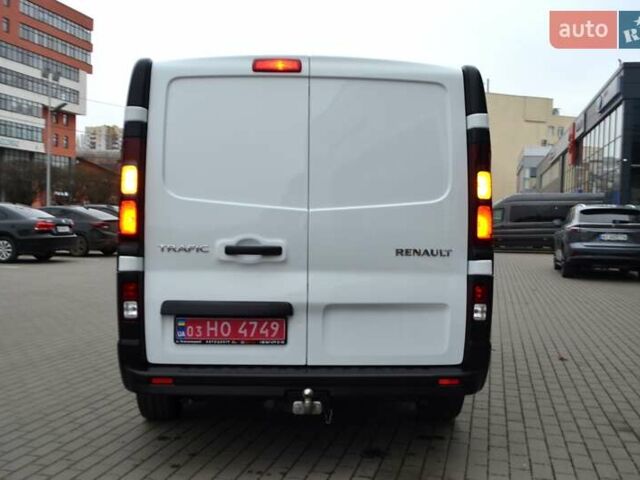 Белый Рено Трафик, объемом двигателя 2 л и пробегом 236 тыс. км за 16900 $, фото 74 на Automoto.ua