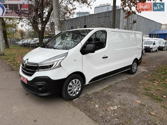 Белый Рено Трафик, объемом двигателя 2 л и пробегом 166 тыс. км за 19700 $, фото 55 на Automoto.ua