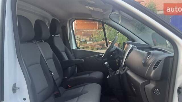 Білий Рено Трафік, об'ємом двигуна 2 л та пробігом 109 тис. км за 20500 $, фото 38 на Automoto.ua