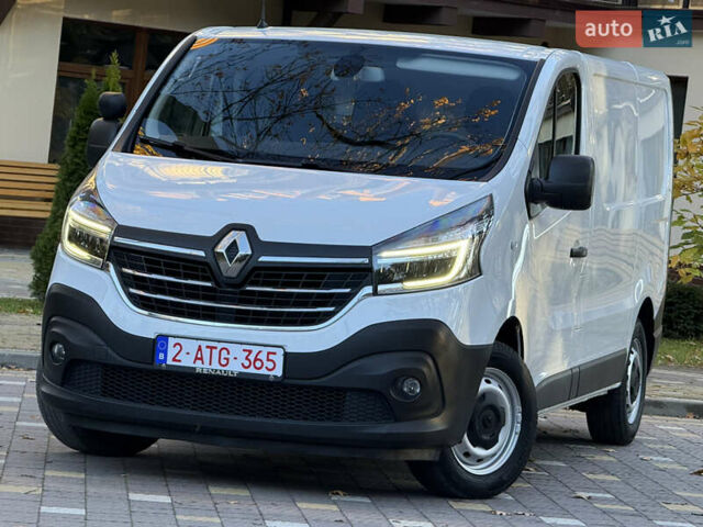 Белый Рено Трафик, объемом двигателя 2 л и пробегом 112 тыс. км за 17850 $, фото 12 на Automoto.ua
