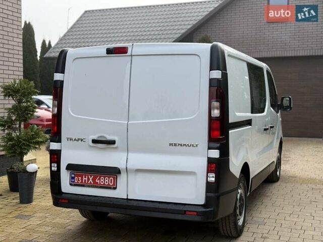 Белый Рено Трафик, объемом двигателя 2 л и пробегом 240 тыс. км за 15800 $, фото 15 на Automoto.ua