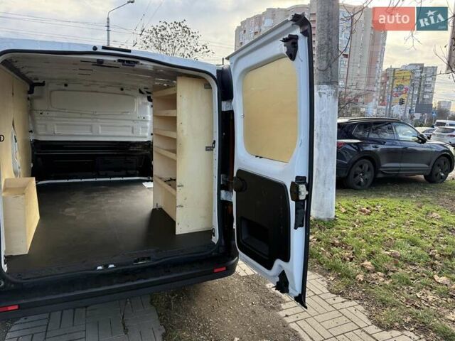 Білий Рено Трафік, об'ємом двигуна 2 л та пробігом 200 тис. км за 18900 $, фото 33 на Automoto.ua