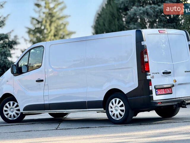 Белый Рено Трафик, объемом двигателя 2 л и пробегом 182 тыс. км за 17673 $, фото 15 на Automoto.ua