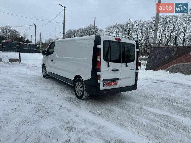Білий Рено Трафік, об'ємом двигуна 2 л та пробігом 140 тис. км за 17500 $, фото 27 на Automoto.ua