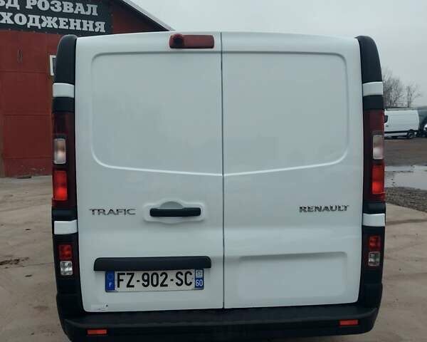 Білий Рено Трафік, об'ємом двигуна 2 л та пробігом 187 тис. км за 16700 $, фото 10 на Automoto.ua