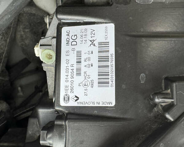 Білий Рено Трафік, об'ємом двигуна 2 л та пробігом 116 тис. км за 19450 $, фото 89 на Automoto.ua