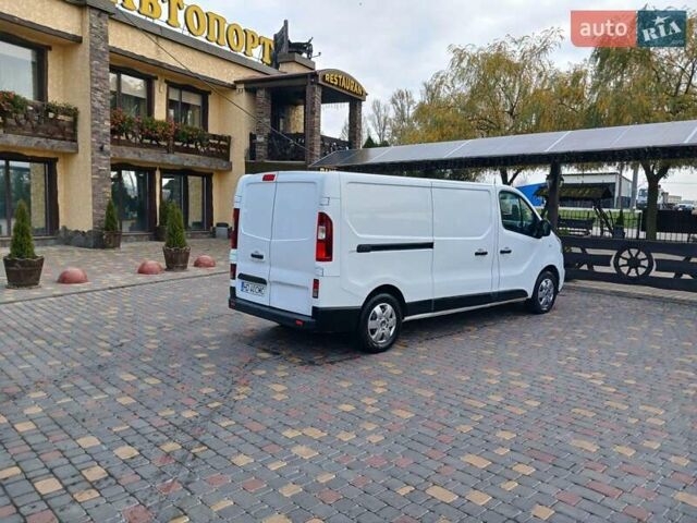 Белый Рено Трафик, объемом двигателя 2 л и пробегом 230 тыс. км за 14200 $, фото 4 на Automoto.ua