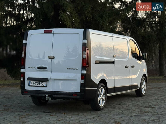 Белый Рено Трафик, объемом двигателя 2 л и пробегом 96 тыс. км за 19500 $, фото 11 на Automoto.ua
