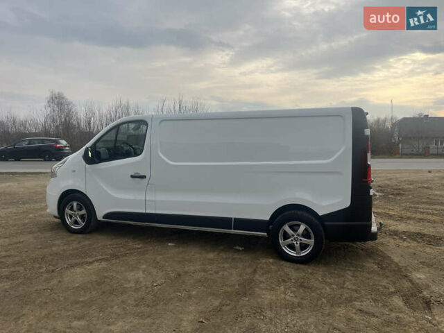 Білий Рено Трафік, об'ємом двигуна 2 л та пробігом 150 тис. км за 16950 $, фото 6 на Automoto.ua