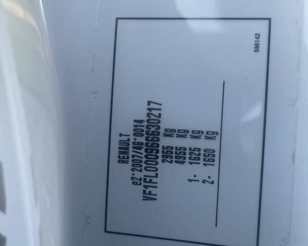 Белый Рено Трафик, объемом двигателя 2 л и пробегом 210 тыс. км за 16899 $, фото 9 на Automoto.ua