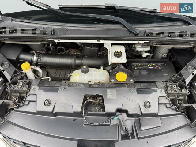 Білий Рено Трафік, об'ємом двигуна 2 л та пробігом 116 тис. км за 19450 $, фото 86 на Automoto.ua