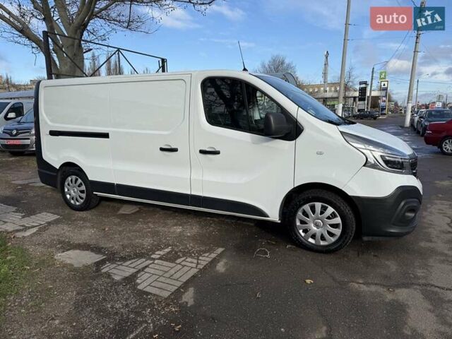 Білий Рено Трафік, об'ємом двигуна 2 л та пробігом 200 тис. км за 18900 $, фото 4 на Automoto.ua