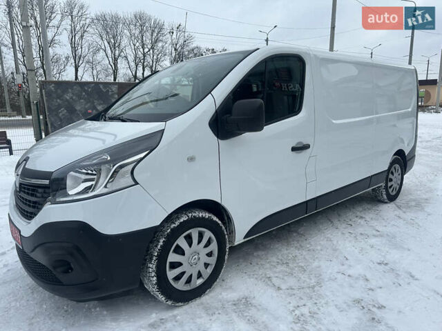 Білий Рено Трафік, об'ємом двигуна 2 л та пробігом 140 тис. км за 17500 $, фото 1 на Automoto.ua