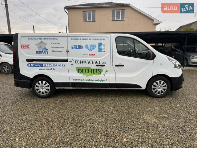 Белый Рено Трафик, объемом двигателя 2 л и пробегом 250 тыс. км за 16250 $, фото 9 на Automoto.ua