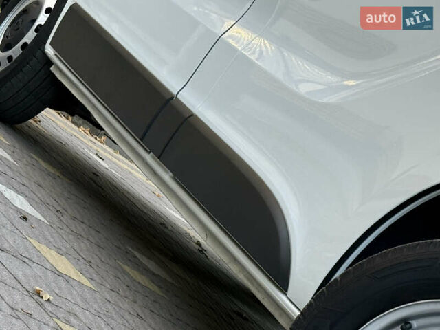 Белый Рено Трафик, объемом двигателя 2 л и пробегом 114 тыс. км за 18200 $, фото 8 на Automoto.ua