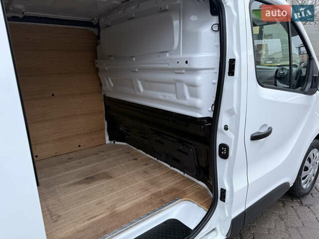 Белый Рено Трафик, объемом двигателя 2 л и пробегом 259 тыс. км за 16400 $, фото 78 на Automoto.ua