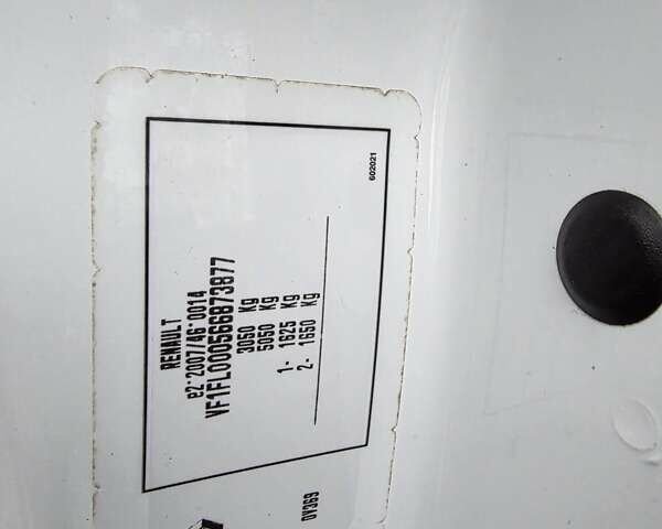 Белый Рено Трафик, объемом двигателя 2 л и пробегом 204 тыс. км за 18700 $, фото 29 на Automoto.ua