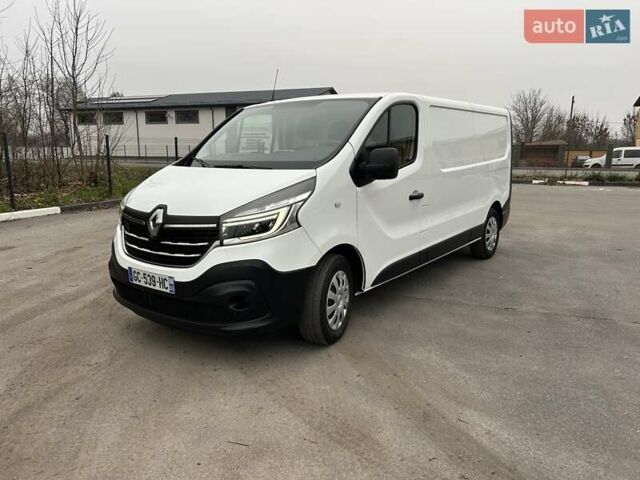 Белый Рено Трафик, объемом двигателя 2 л и пробегом 189 тыс. км за 17900 $, фото 1 на Automoto.ua