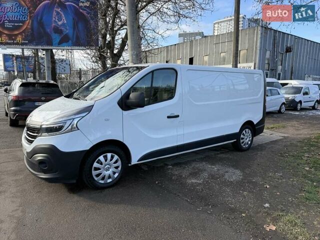 Білий Рено Трафік, об'ємом двигуна 2 л та пробігом 200 тис. км за 18900 $, фото 6 на Automoto.ua