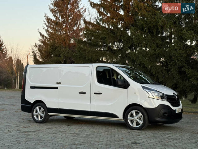 Белый Рено Трафик, объемом двигателя 2 л и пробегом 96 тыс. км за 19500 $, фото 5 на Automoto.ua