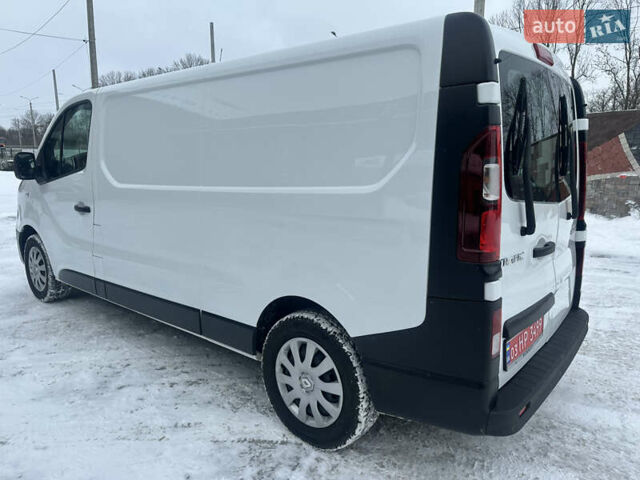 Білий Рено Трафік, об'ємом двигуна 2 л та пробігом 140 тис. км за 17500 $, фото 2 на Automoto.ua