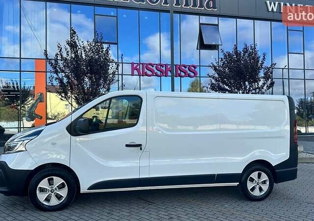 Білий Рено Трафік, об'ємом двигуна 2 л та пробігом 14 тис. км за 21700 $, фото 2 на Automoto.ua