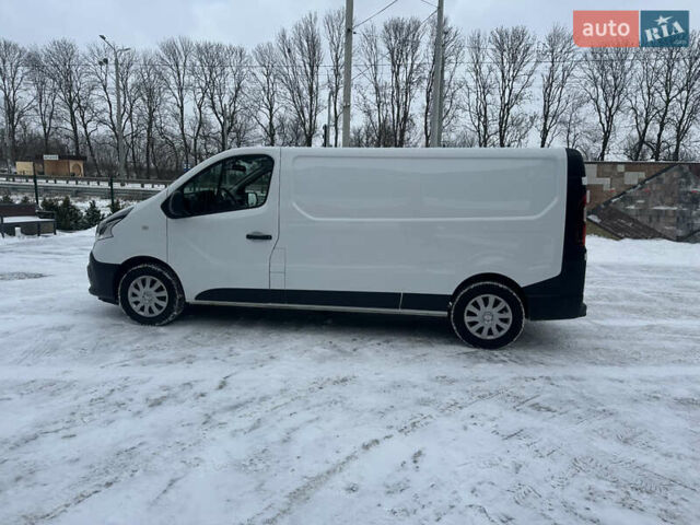 Білий Рено Трафік, об'ємом двигуна 2 л та пробігом 140 тис. км за 17500 $, фото 29 на Automoto.ua