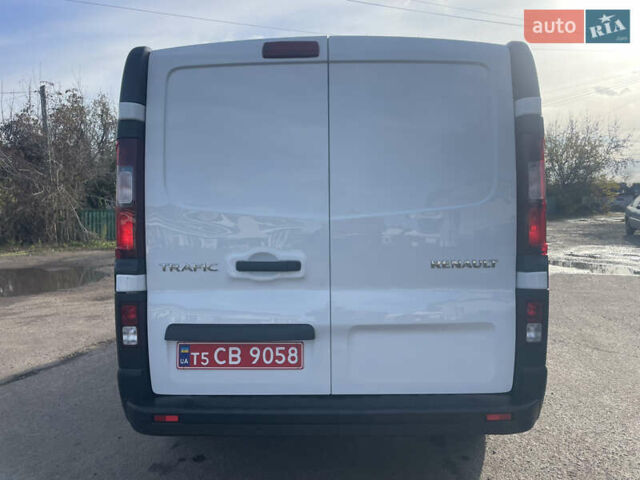 Белый Рено Трафик, объемом двигателя 2 л и пробегом 208 тыс. км за 14500 $, фото 11 на Automoto.ua