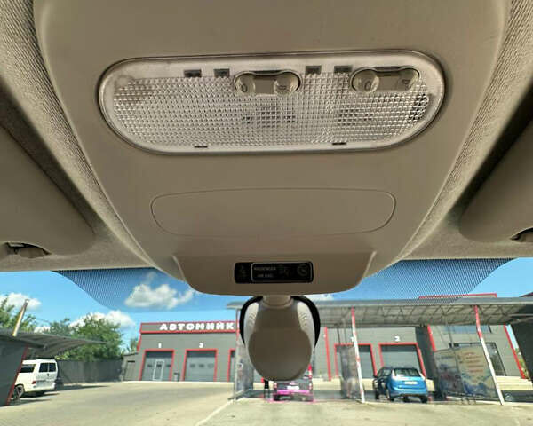 Білий Рено Трафік, об'ємом двигуна 0 л та пробігом 1000 тис. км за 21600 $, фото 30 на Automoto.ua