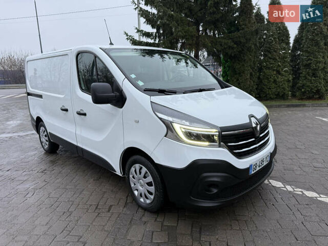 Белый Рено Трафик, объемом двигателя 2 л и пробегом 259 тыс. км за 16400 $, фото 19 на Automoto.ua