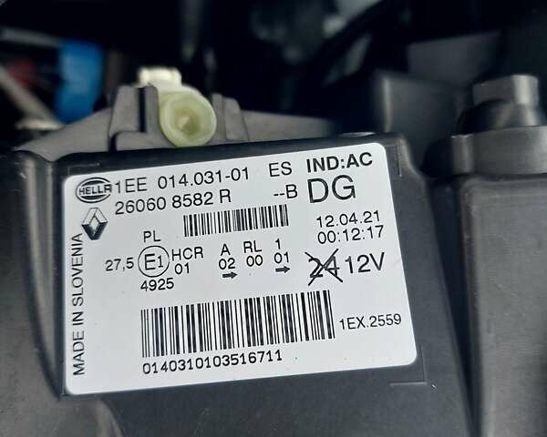 Білий Рено Трафік, об'ємом двигуна 2 л та пробігом 187 тис. км за 16700 $, фото 23 на Automoto.ua