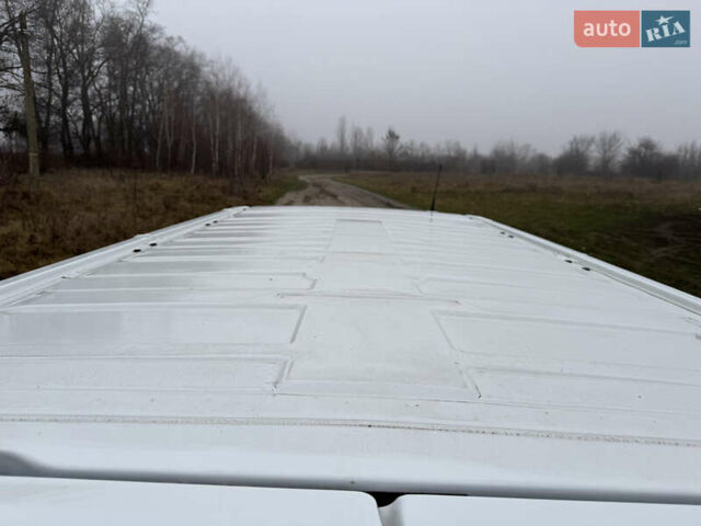 Білий Рено Трафік, об'ємом двигуна 2 л та пробігом 116 тис. км за 19450 $, фото 23 на Automoto.ua