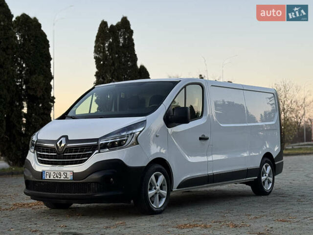 Белый Рено Трафик, объемом двигателя 2 л и пробегом 96 тыс. км за 19500 $, фото 17 на Automoto.ua