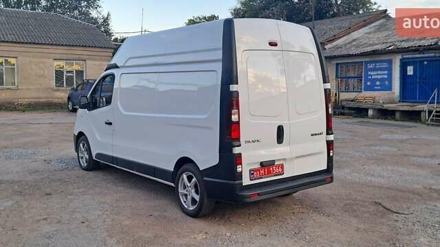 Белый Рено Трафик, объемом двигателя 2 л и пробегом 109 тыс. км за 19777 $, фото 15 на Automoto.ua
