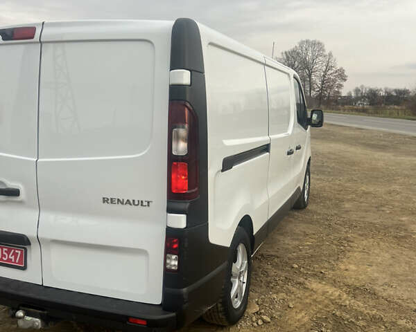 Білий Рено Трафік, об'ємом двигуна 2 л та пробігом 150 тис. км за 16950 $, фото 13 на Automoto.ua