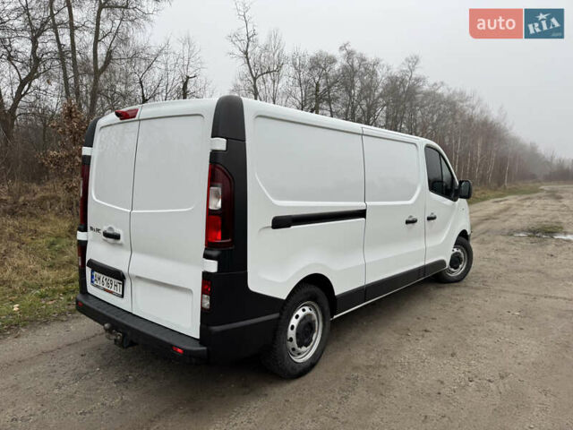 Білий Рено Трафік, об'ємом двигуна 2 л та пробігом 116 тис. км за 19450 $, фото 13 на Automoto.ua